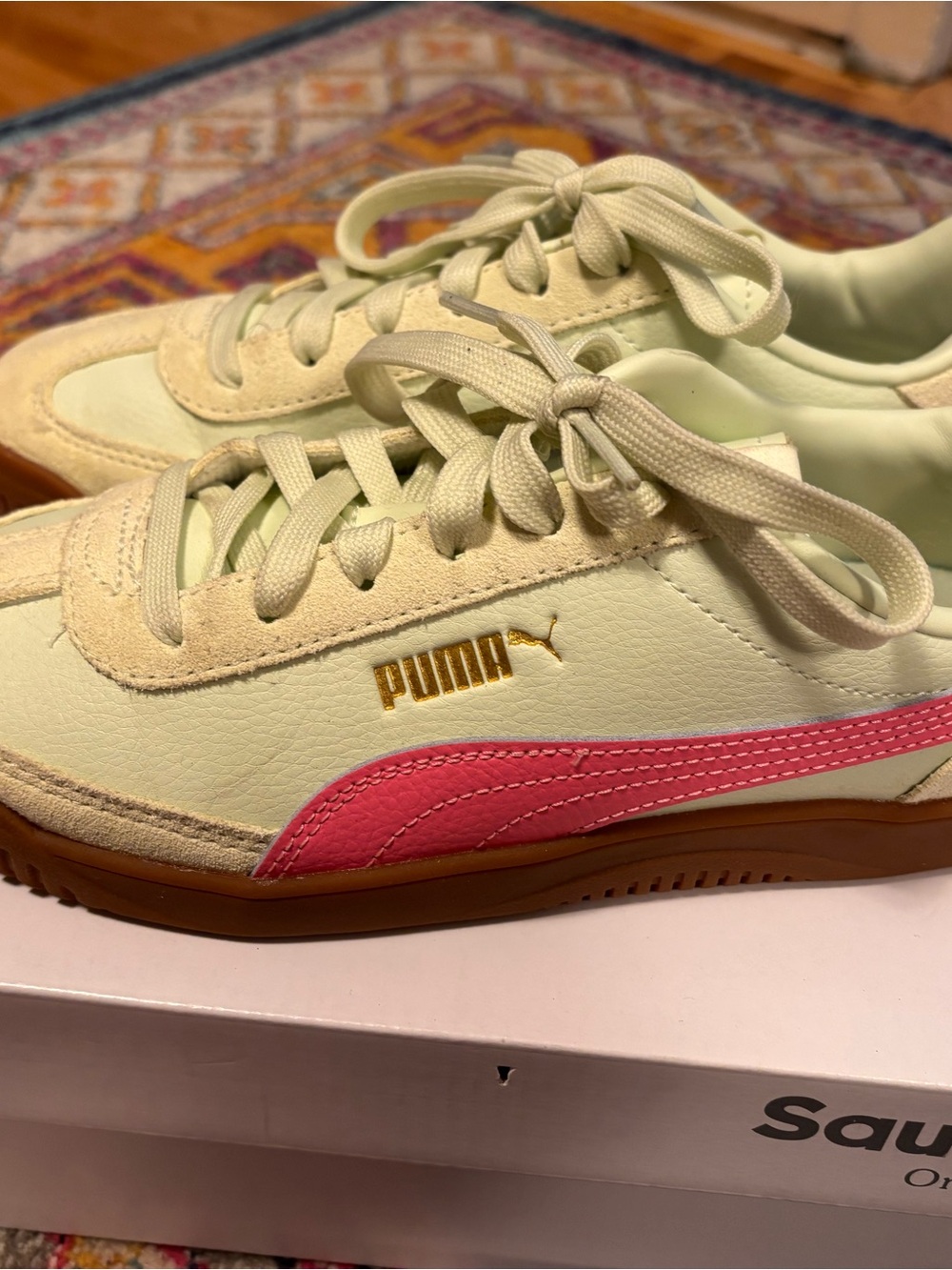 Puma Cream Low-Top Sneakers with Pink Accent and Gum Sole